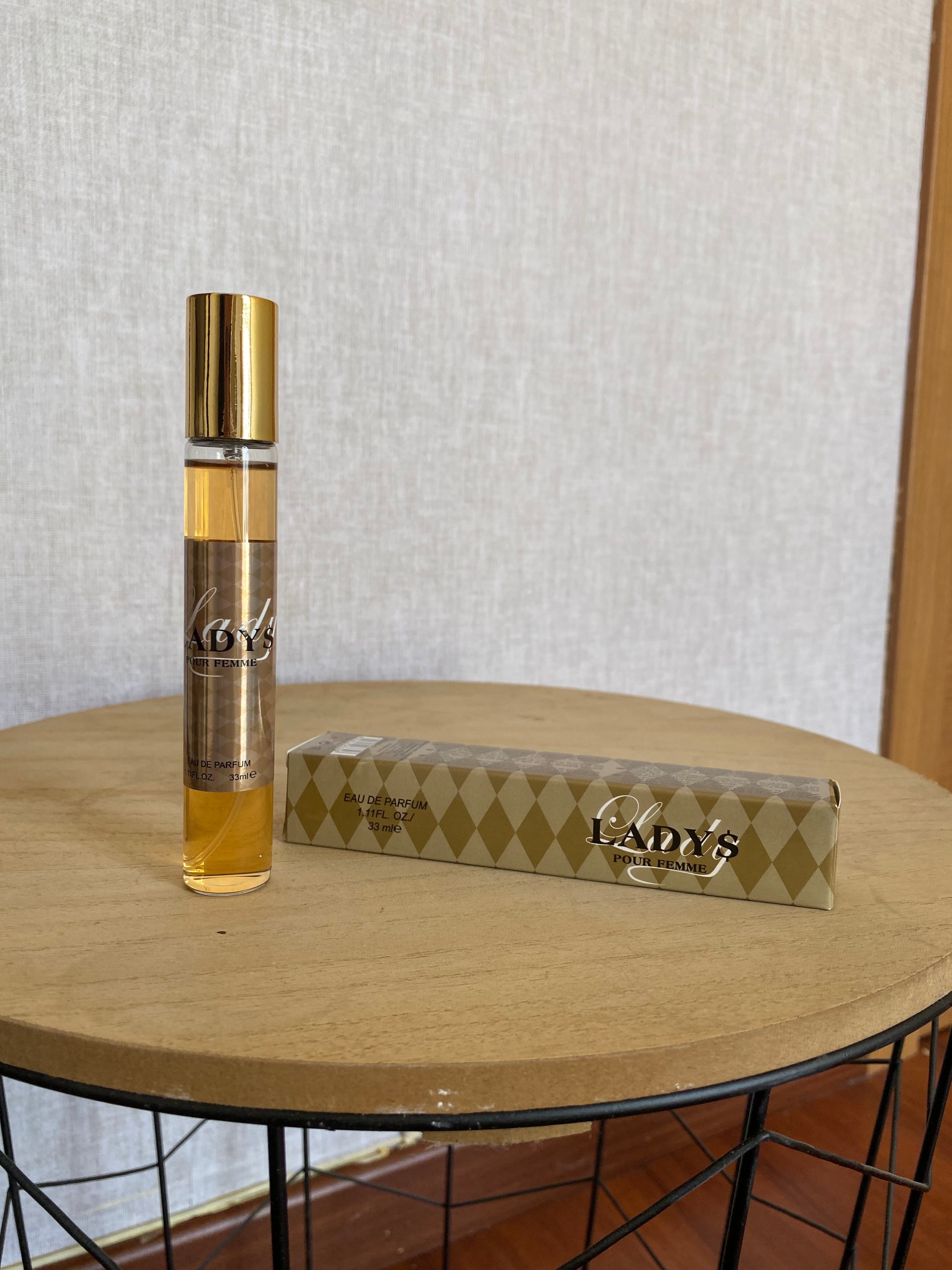 Mini perfume lady
