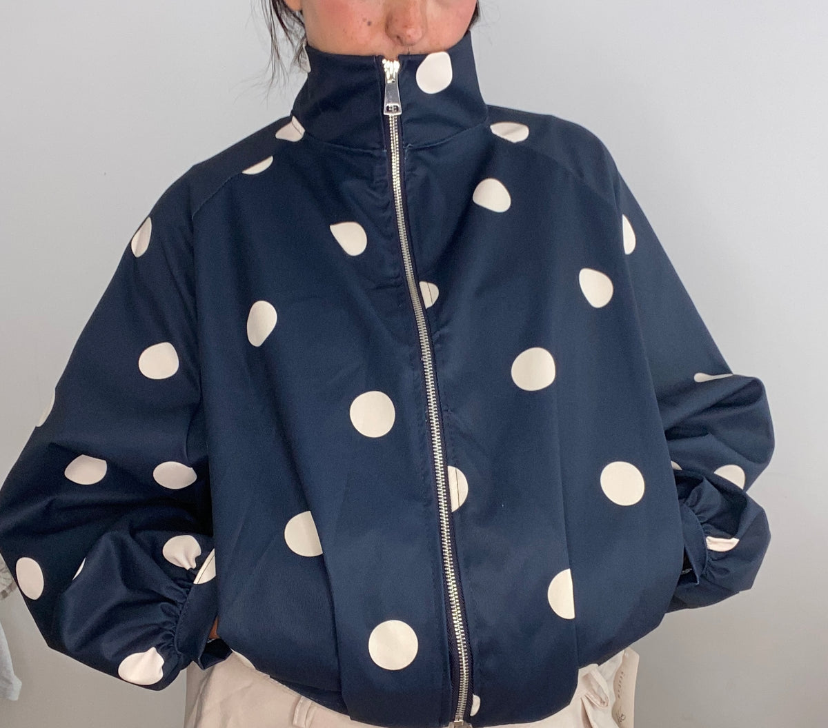 Chaqueta lunares