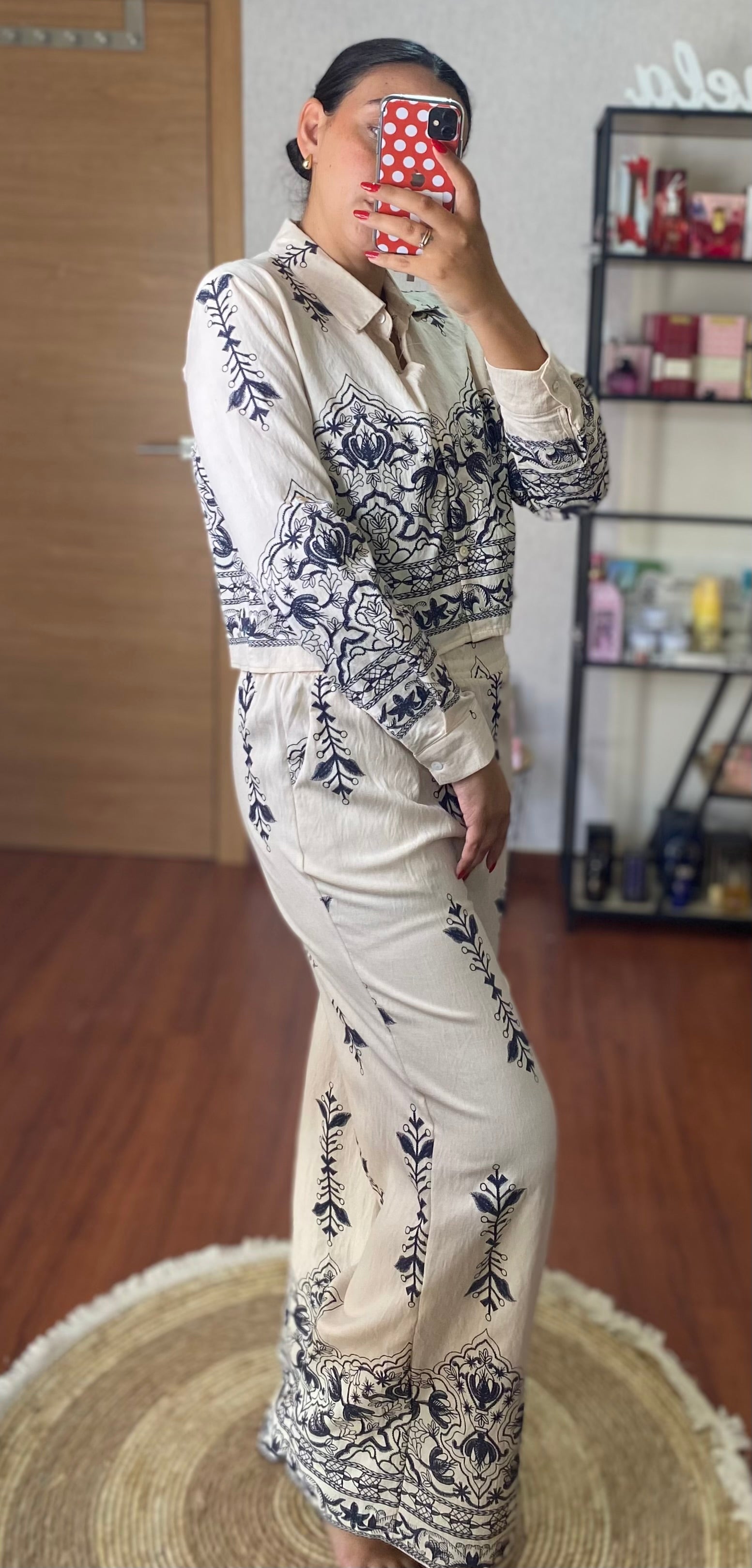 Conjunto bordado